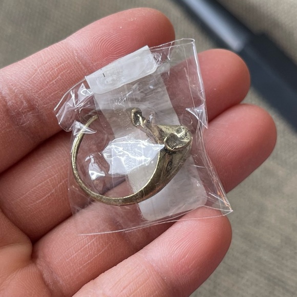 NWOT Animal Wrap Ring - Elephant- Yellow Bronze Adjustable Ring Best Fit Sz 6-8 - Picture 2 of 9